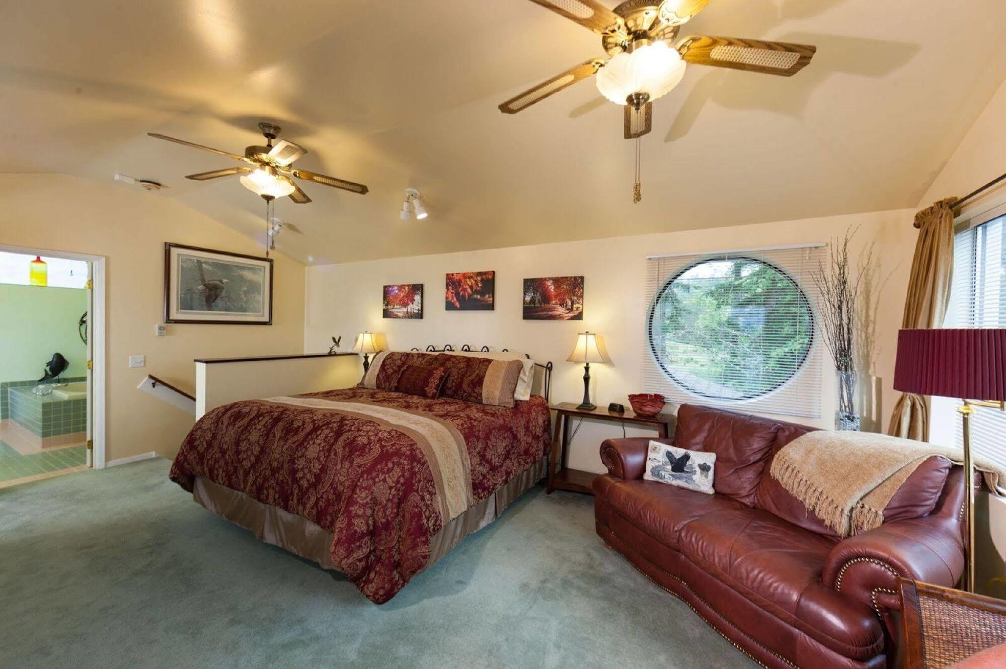 Hillside House Bed And Breakfast Friday Harbor Buitenkant foto